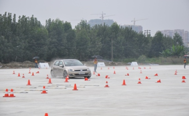 长沙汽车试乘试驾场地推荐-长沙捞刀河试驾基地